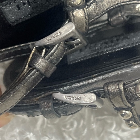 Prada Grey Metallic Studded Leather T Strap Sandals Size 39.5 - Picture 11 of 12